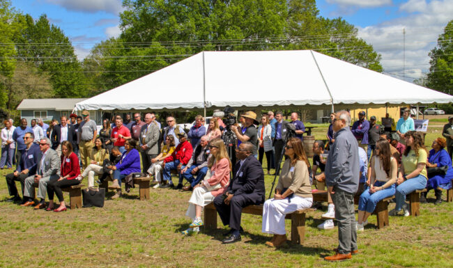 Photo of the crowd at the Clearloop Panola County Groundbreaking Celebration